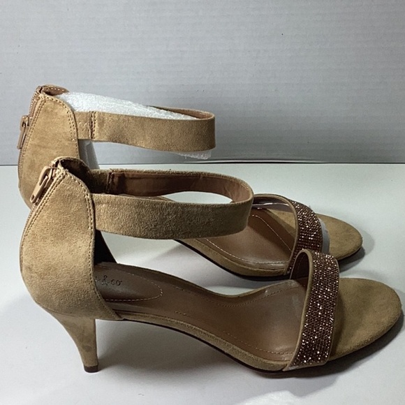 STYLE & CO
Phillys Two-Piece Evening Sandals, - Picture 7 of 9